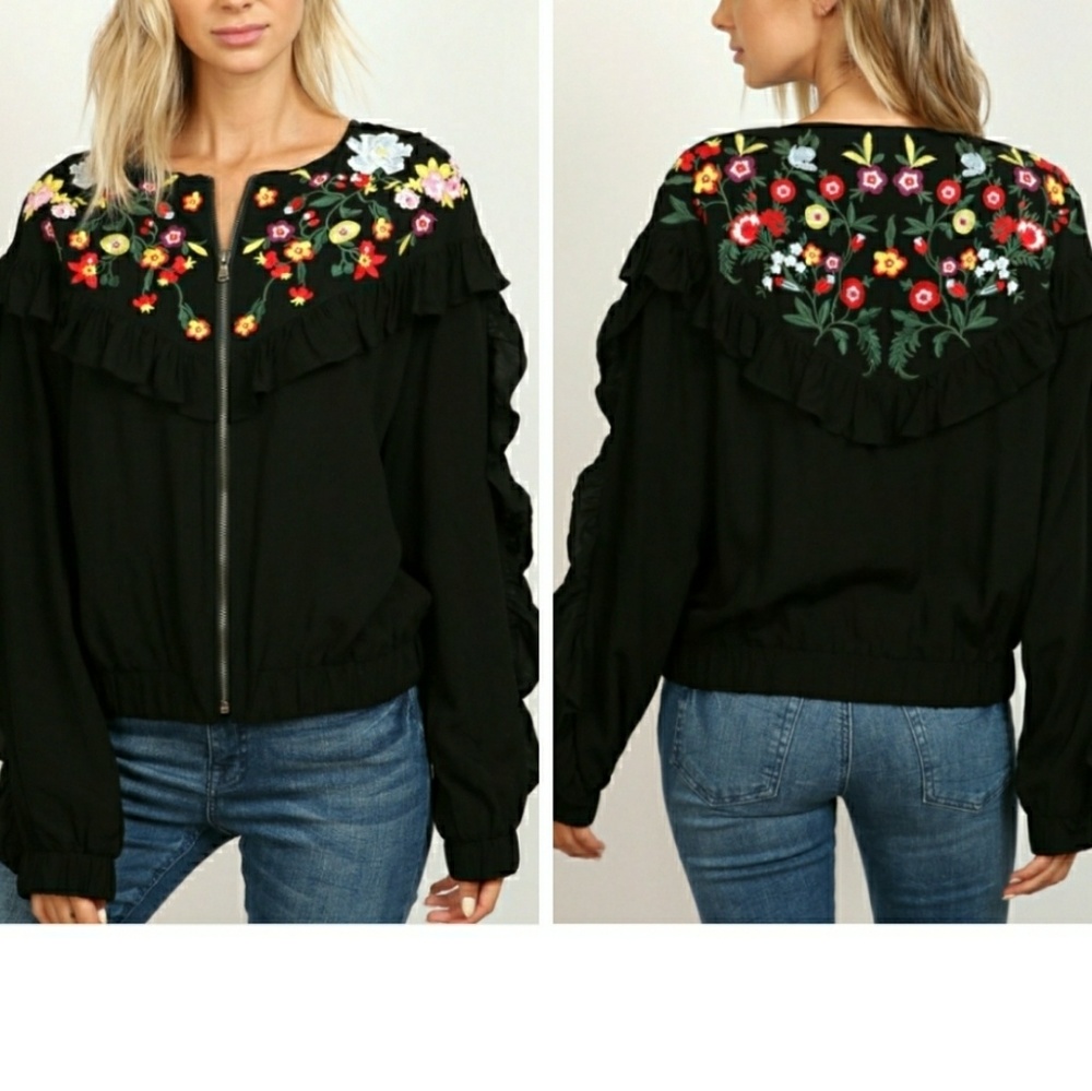 EMBROIDERED JACKET! S/M/L AVAILABLE😘😘